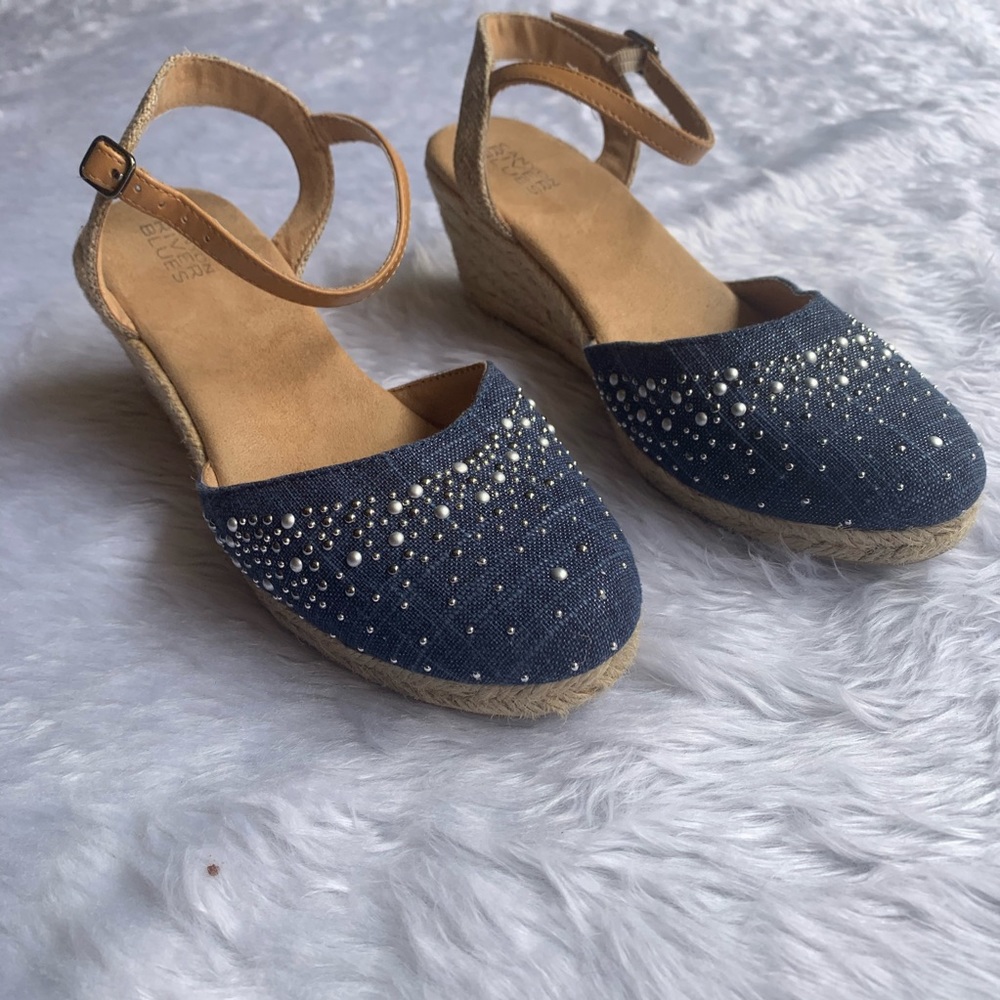Women Canyon River Blues Wedge Size 7